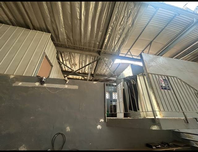 400M² WAREHOUSE TO LET IN LONGDALE